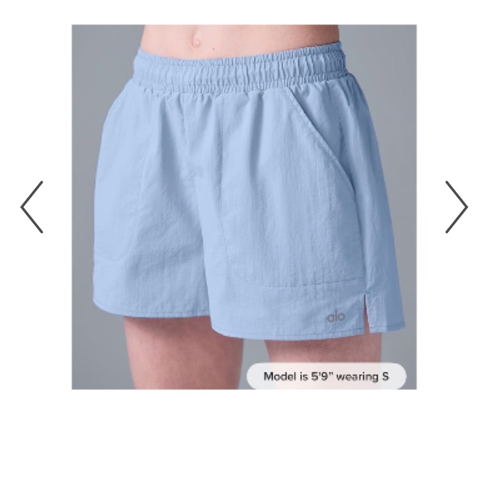 Alo Alumni shorts in sea shell